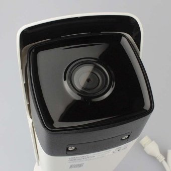 IP-видеокамера Hikvision DS-2CD2T23G0-I8(8mm) для системы видеонаблюдения